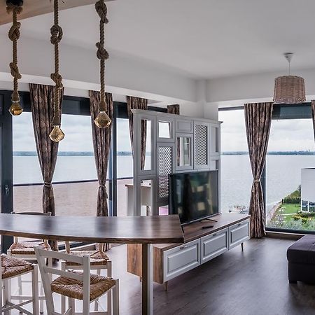 Sns Apartament In Vila Sophia Mamaia Exterior photo