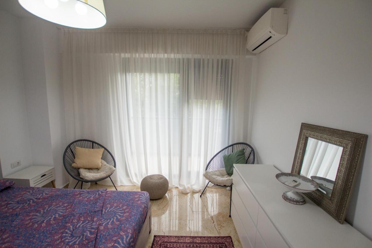 Sns Apartament In Vila Sophia Mamaia Exterior photo