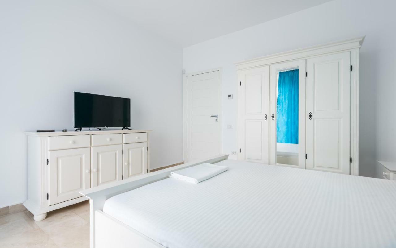 Sns Apartament In Vila Sophia Mamaia Exterior photo